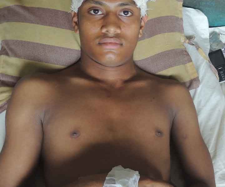 বাগাতিপাড়ায় ইফতারির দাম চাওয়ায় দোকানিকে পিটুনি!