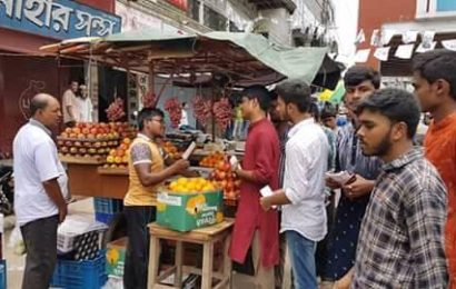 রাসিক নির্বাচনের লিটনের পক্ষে ভোট প্রার্থনা ইঞ্জিনিয়ার পল্লবের।