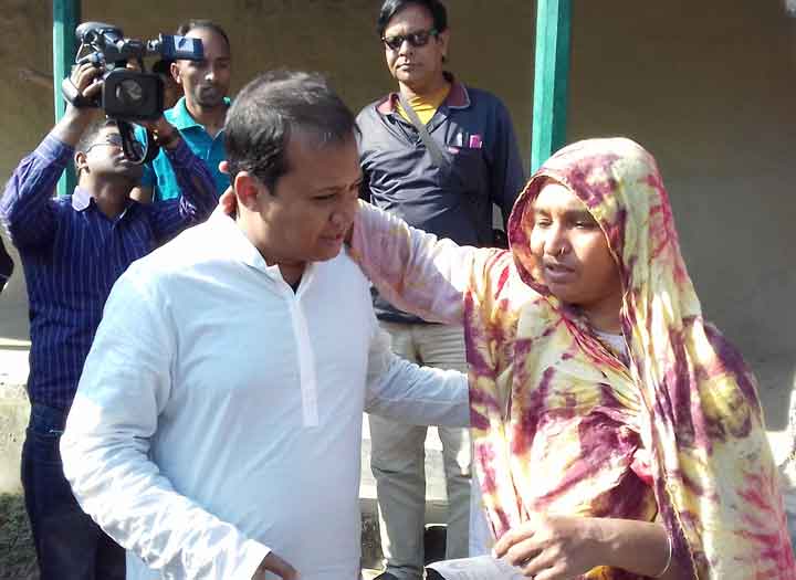 নাটোর-৩: বিএনপি প্রার্থী দাউদার মাহমুদের গণসংযোগ