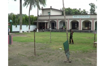 নাটোরের নলডাঙ্গায় ভোট শান্তিপূর্ণ হলেও ভোটার উপস্থিতি কম