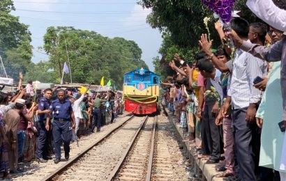 নাটোর নয়, মাধনগর স্টেশনে যাত্রাবিরতি করবে কুড়িগ্রাম এক্সপ্রেস