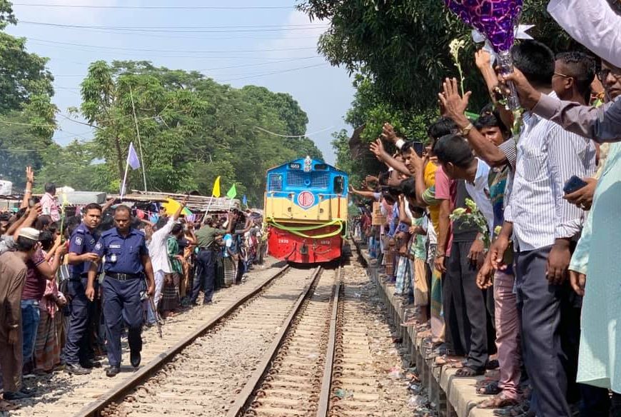নাটোর নয়, মাধনগর স্টেশনে যাত্রাবিরতি করবে কুড়িগ্রাম এক্সপ্রেস