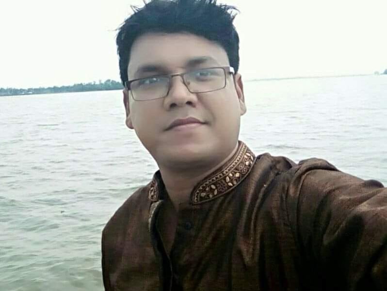 নাটোরে ট্রাক চাপায় প্রধান শিক্ষক নিহত