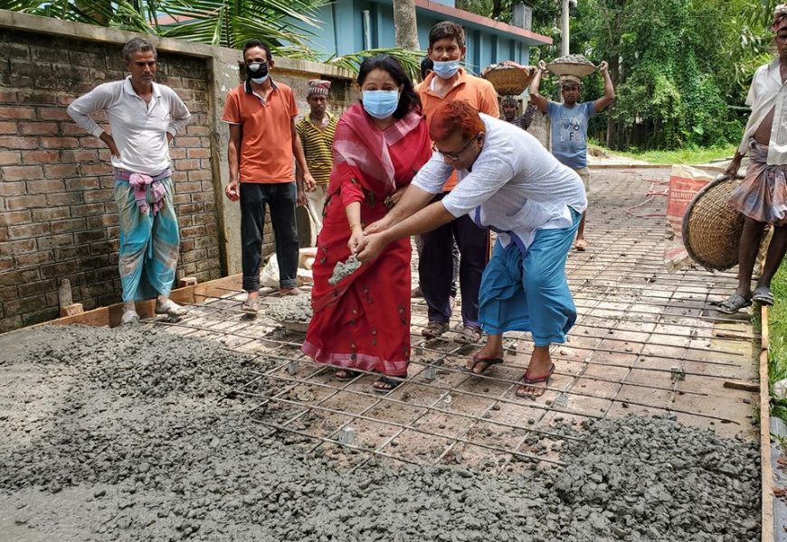 নাটোর সরকারী বালক উচ্চ বিদ্যালয় রাস্তার ঢালাই কাজের উদ্বোধন