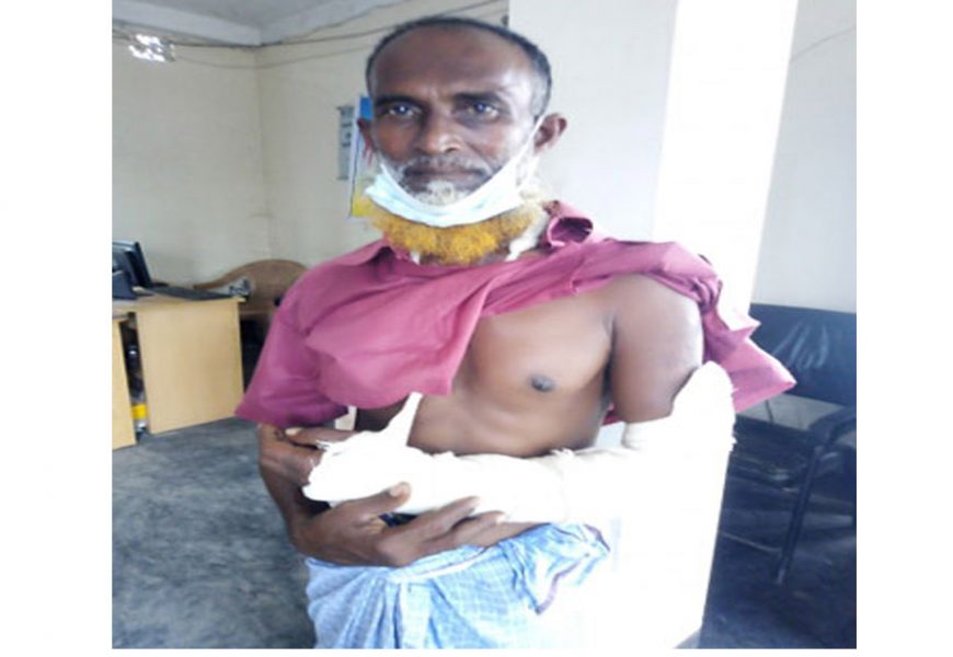 নাটোরে বখাটের বিয়ের প্রস্তাবে ‘না’, মেয়ের পরিবারকে প্রাণনাশের হুমকি