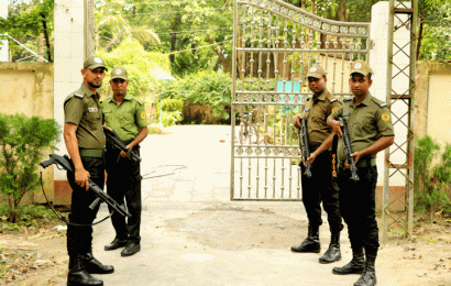 নাটোরে ইউএনওদের নিরাপত্তায় সশস্ত্র আনসার মোতায়েন