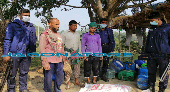 নাটোরে চিনি মিশিয়ে গুড় তৈরি করায় ৪ গাছির কারাদন্ড