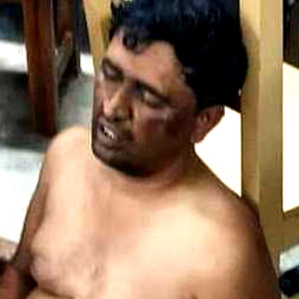 সিংড়ায় জনতার হাতে আটক ছিনতাইকারীসহ ঢাকা থেকে ছিনতাই হওয়া ট্রাক