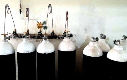 গুরুদাসপুর হাসপাতালে ১০ লাখ টাকার অক্সিজেন