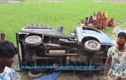 নাটোরের গুরুদাসপুর কাছিকাটায় ট্রাক উল্টে পড়ে ৬ জন নিহত