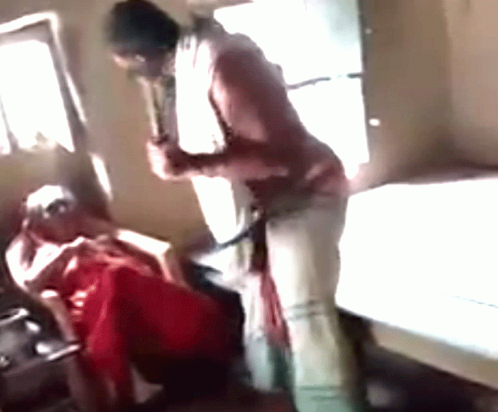 বৃদ্ধা মা-কে নির্যাতনের ভিডিও ভাইরাল