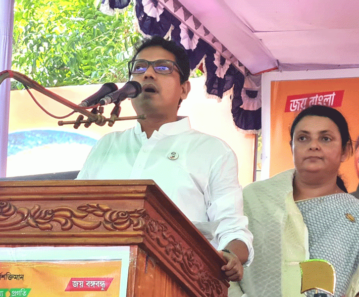আমাকে তরুণ বয়সে নেতা বানিয়েছেন আপনারা – পলক