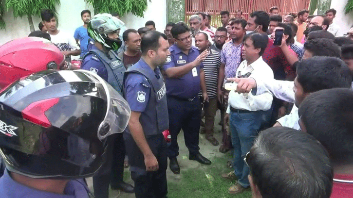 নলডাঙ্গায় বিএনপির বিক্ষোভ সমাবেশ