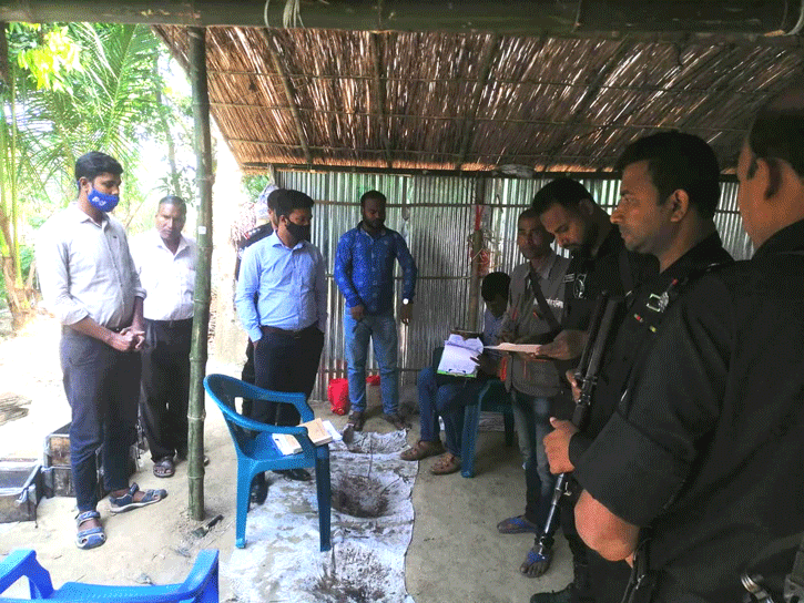 বাগাতিপাড়ায় দুই গুড় কারখানা মালিকের ৮০ হাজার টাকা জরিমানা