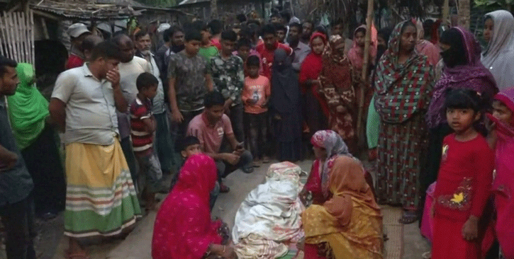 জমজ দুই কিশোরী বোনের বিষ পান; একজনের মৃত্যু