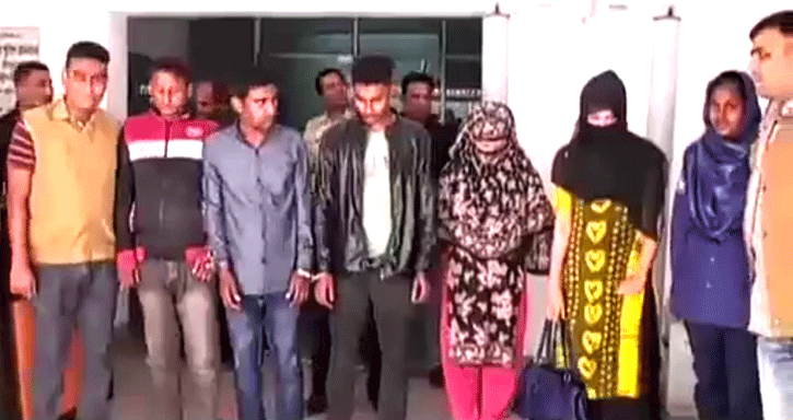 যুবককে আটকে মুক্তিপন দাবী করায় ৫ জন আটক যুবককে আটকে মুক্তিপন দাবী করায় ৫ জন আটক