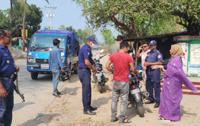 সিংড়ায় ৮ মোটরসাইকেল চালককে অর্থদন্ড