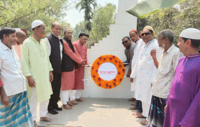 লালপুরে ময়না যুদ্ধের শহীদদের শ্রদ্ধা