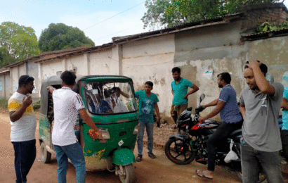 যুবলীগ নেতাকে হাতুরি পেটা করার জের……