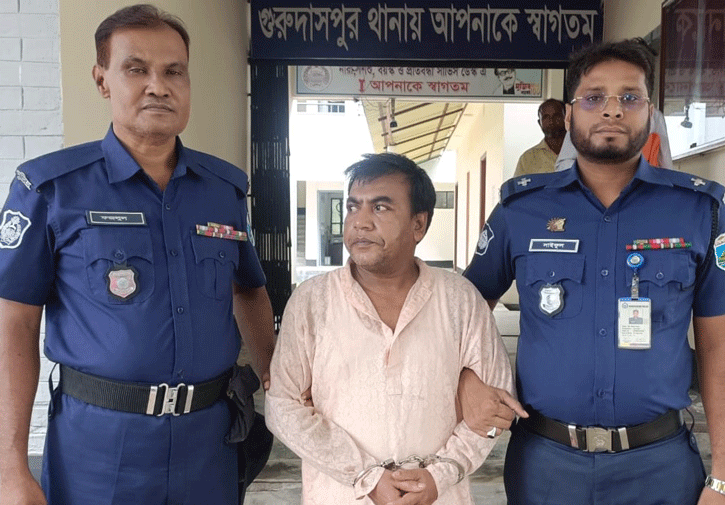 কুটুমবাড়ি মালিকের বিরুদ্ধে স্কুল ছাত্রীকে ধর্ষনের অভিযোগ