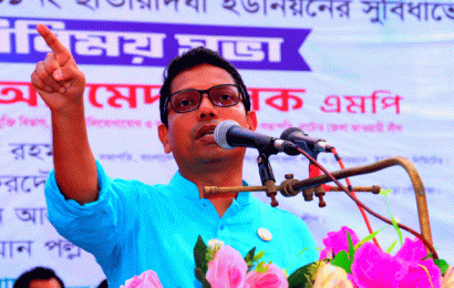 শেখ হাসিনার রাজনীতি দরিদ্র ও অসহায় মানুষের জন্য-পলক