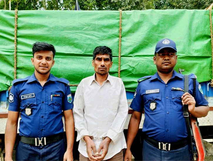 ১৬০ বস্তা চালসহ চাল প্রতারক চক্রের এক সদস্য গ্রেফতার