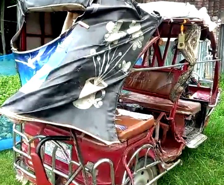 চিকিৎসা শেষে বাড়ি ফেরা হলো না মা-মেয়ের