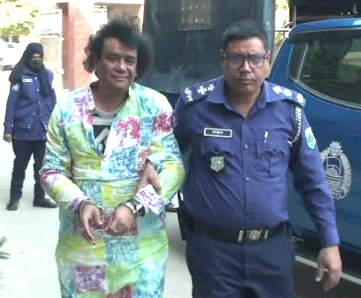 নাটোরে যুবলীগ নেতাকে মারপিট করে পুলিশে সোপর্দ